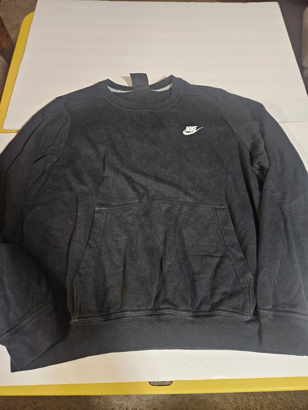 Nike Mens Sweatshirt With Kangaroo Pocket XL